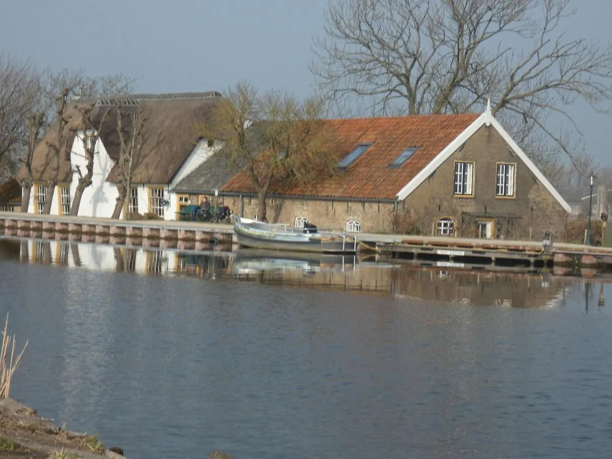 B&B Rechthuis Van Zouteveen Schipluiden 4*,  Holland